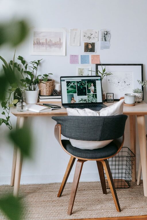 Tips for Creating an Inviting and Cozy Home Office Space